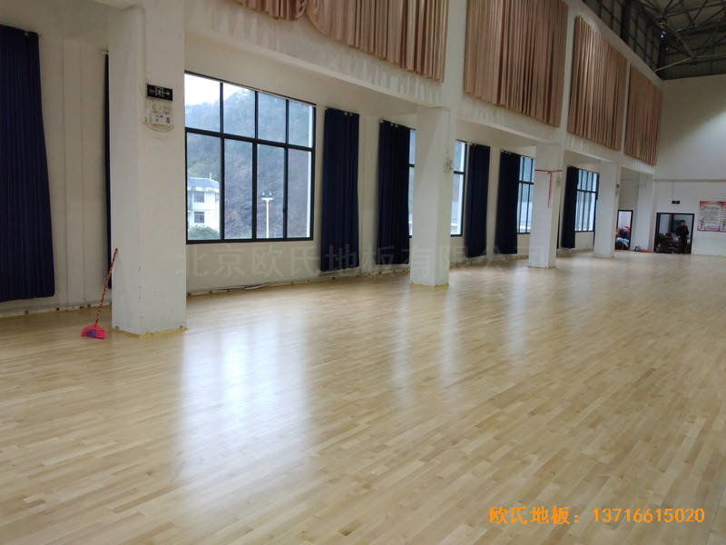 �V�����ٿh�hУ�\���^�w��ľ�ذ尲�b����4