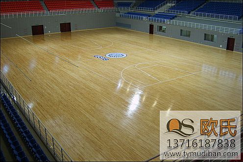 �@����،�(sh��)ľ�w���ذ�ɫ��}